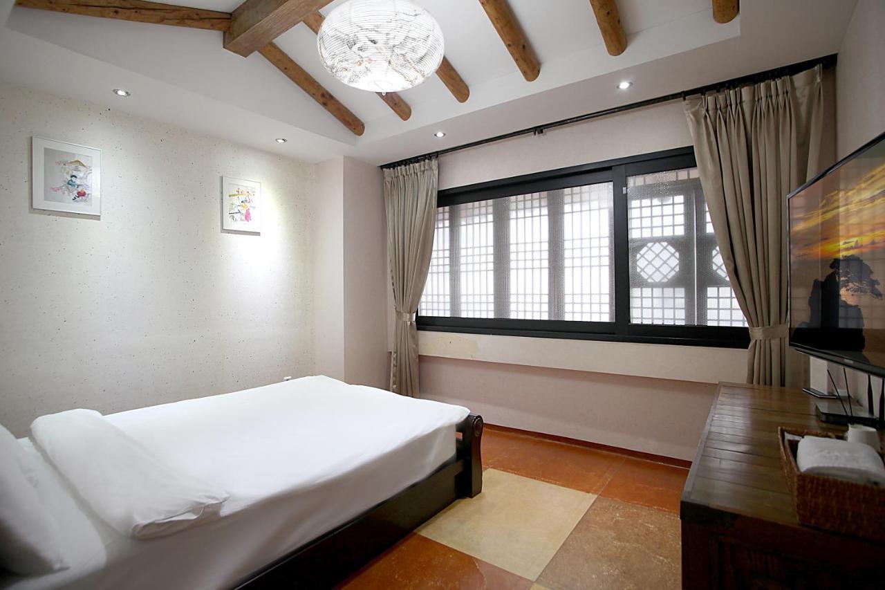 Jeonju Hanok Taejogung Hotel Номер фото