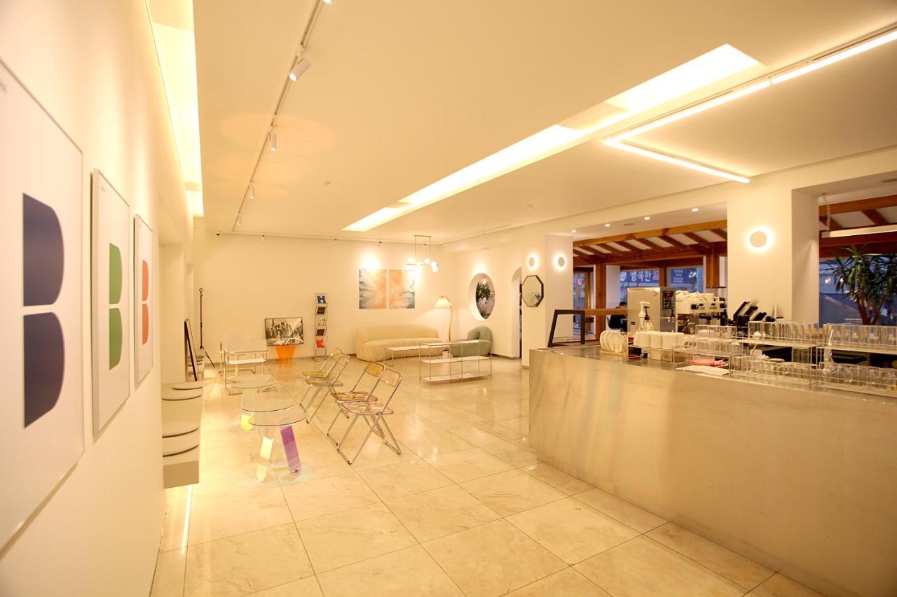 Jeonju Hanok Taejogung Hotel Екстер'єр фото