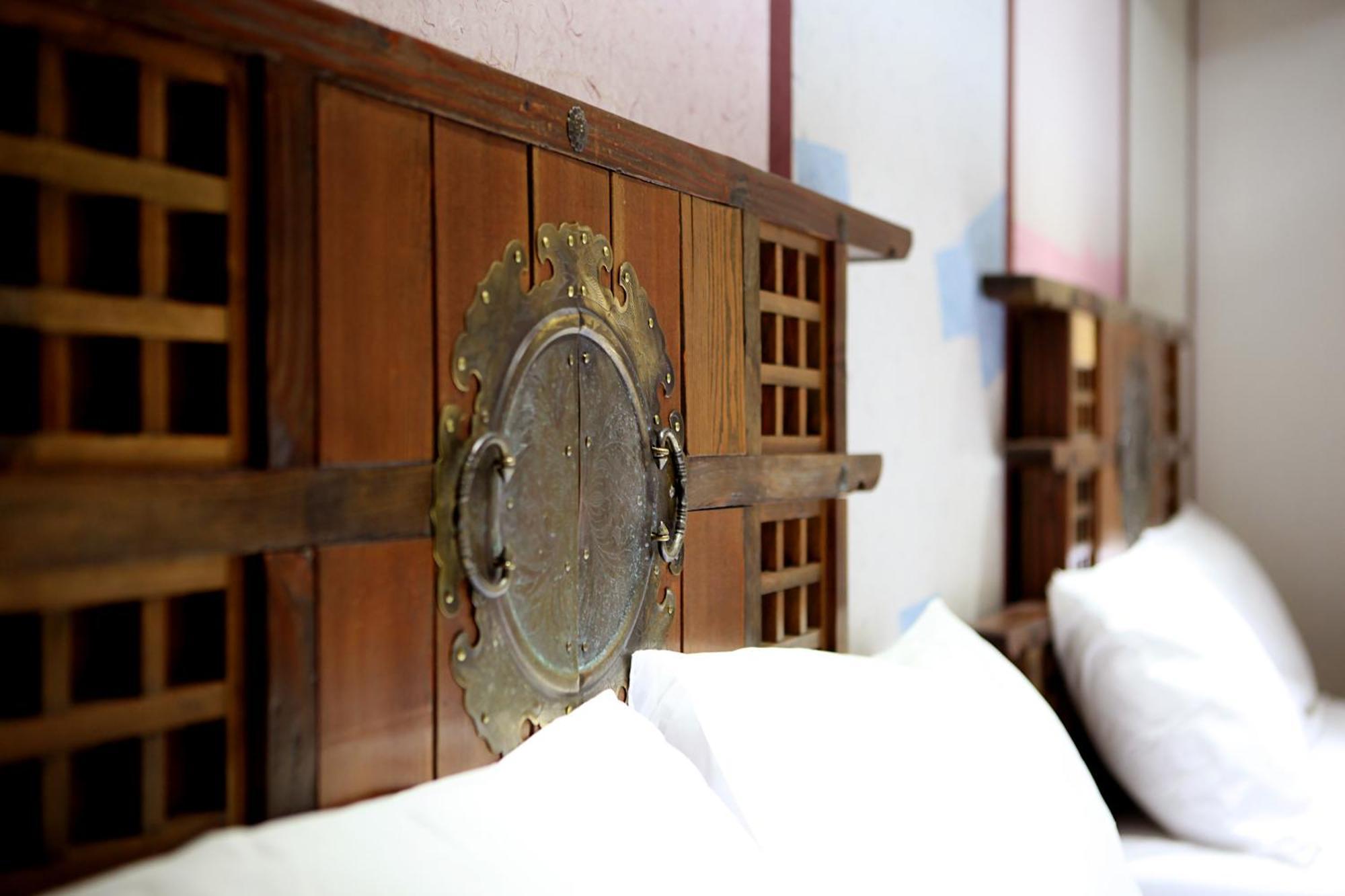 Jeonju Hanok Taejogung Hotel Номер фото